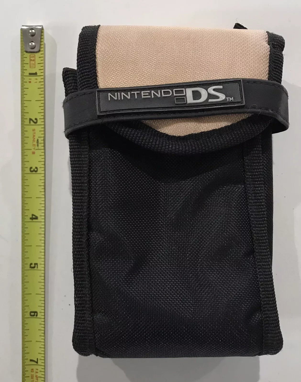 Nintendo DS Switch N' Carry Case Travel Bag Pouch Black and Pink Soft Case